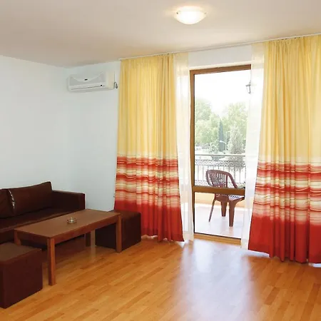 Guest Co Morenia Διαμέρισμα *